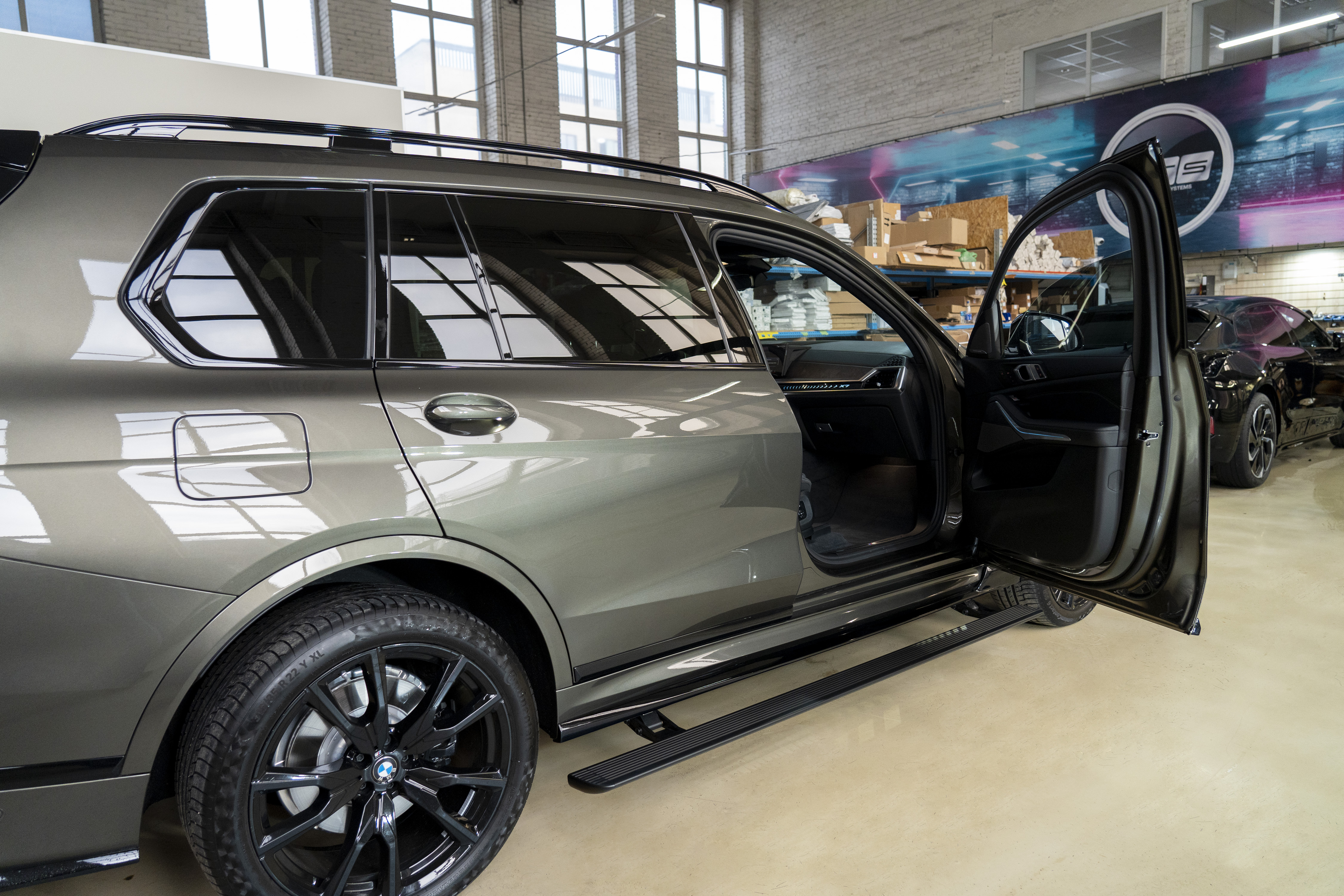 Электрические Пороги ATS для BMW X7 G07 РЕСТАЙЛИНГ